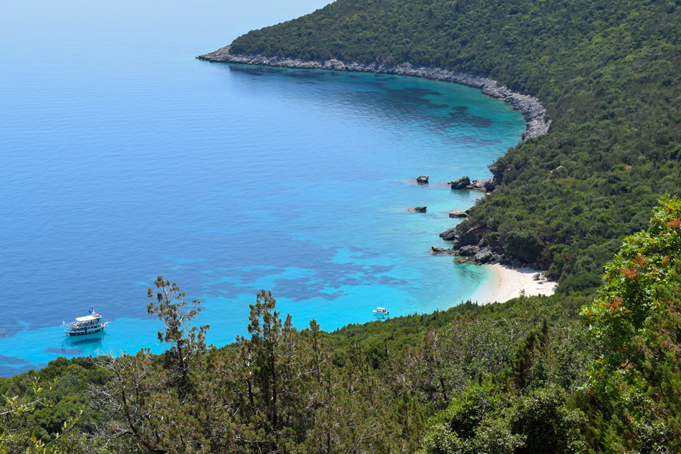 Kefalonia Outdoor Activities - Kefalonia Activities - Kefalonia Hiking - Kefalonia Walking Trails - Hiking tours Kefalonia - Hiking in Kefalonia - Kefalonia Elements - Wild Nature Expeditions Kefalonia