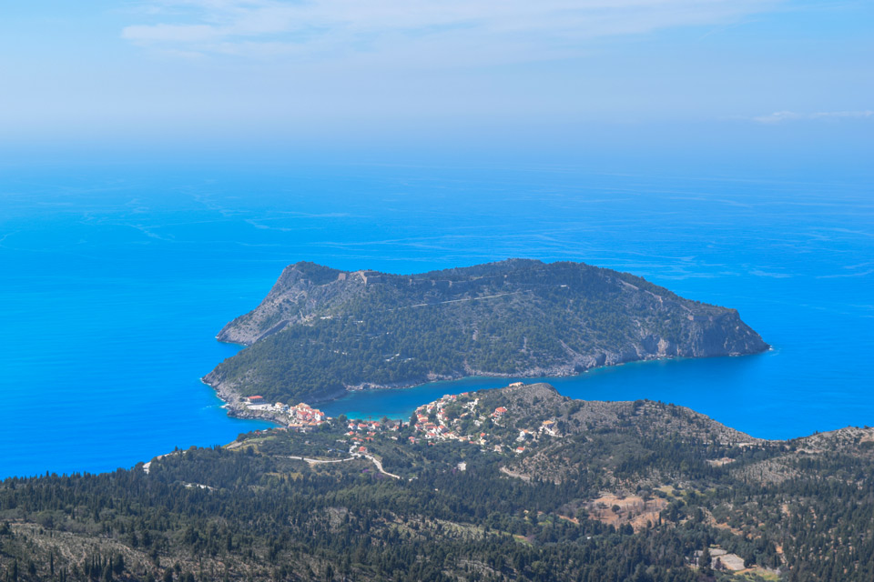 Kefalonia Outdoor Activities - Kefalonia Activities - Kefalonia Hiking - Kefalonia Walking Trails - Hiking tours Kefalonia - Hiking in Kefalonia - Kefalonia Elements - Wild Nature Expeditions Kefalonia